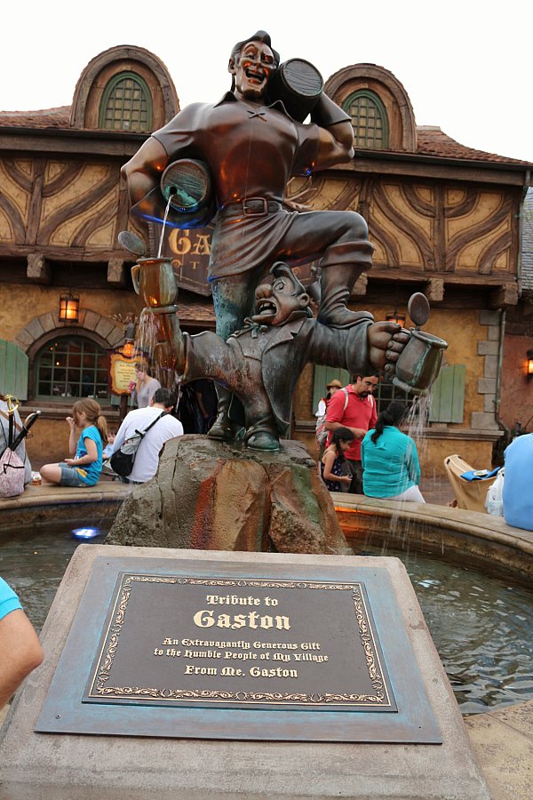 closeup of a fountain that says Tribute to Gaston on a placard