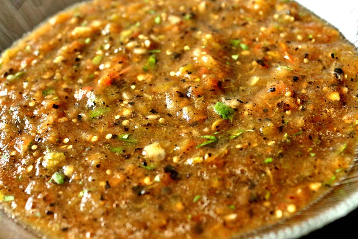 Closeup of charred salsa quemada in a bowl.