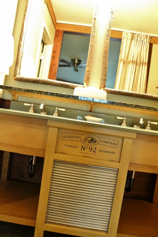 closeup of a washboard accent in front of a hotel sink