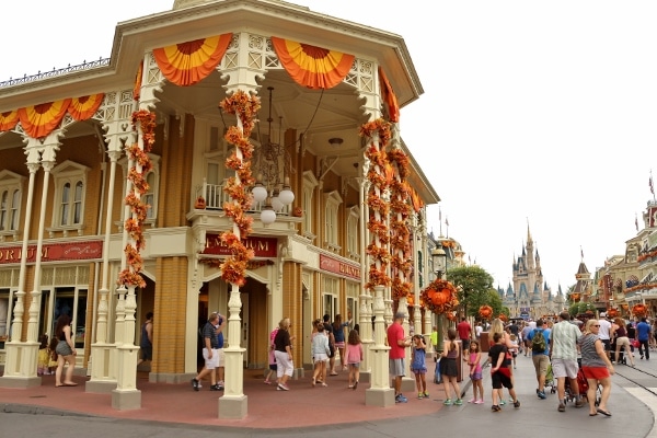 Halloween decorations on a building on Main Street in Disney\'s Magic Kingdom