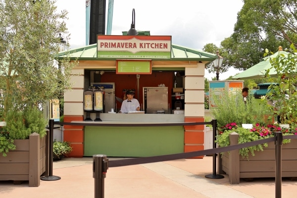 the Primavera Kitchen food booth in Epcot\'s Italy Pavilion