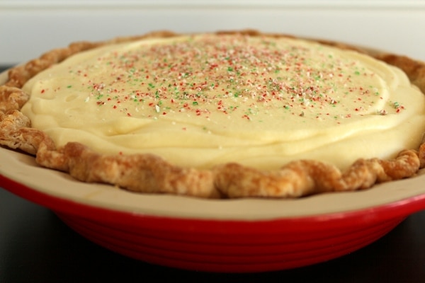 side view of a peppermint mousse pie in a red pie dish