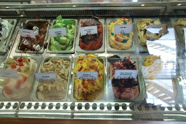 a display of gelato varieties