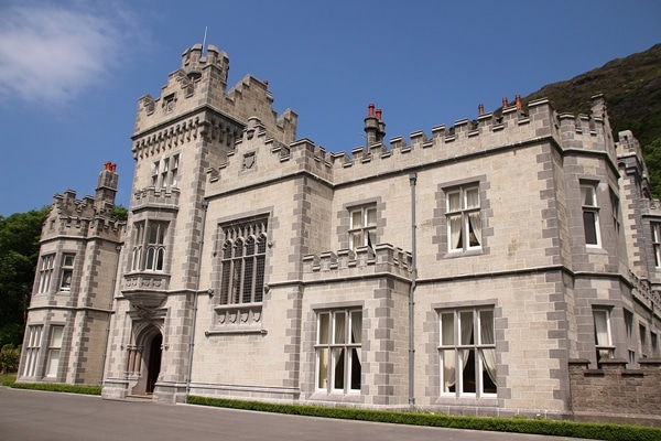 closeup of Kylemore Abbey