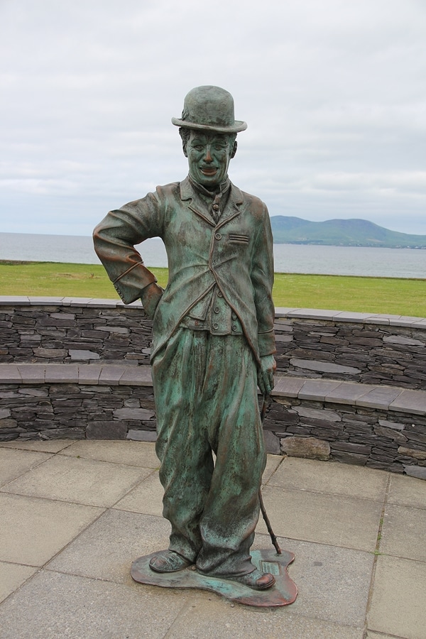 A green statue of Charlie Chaplin