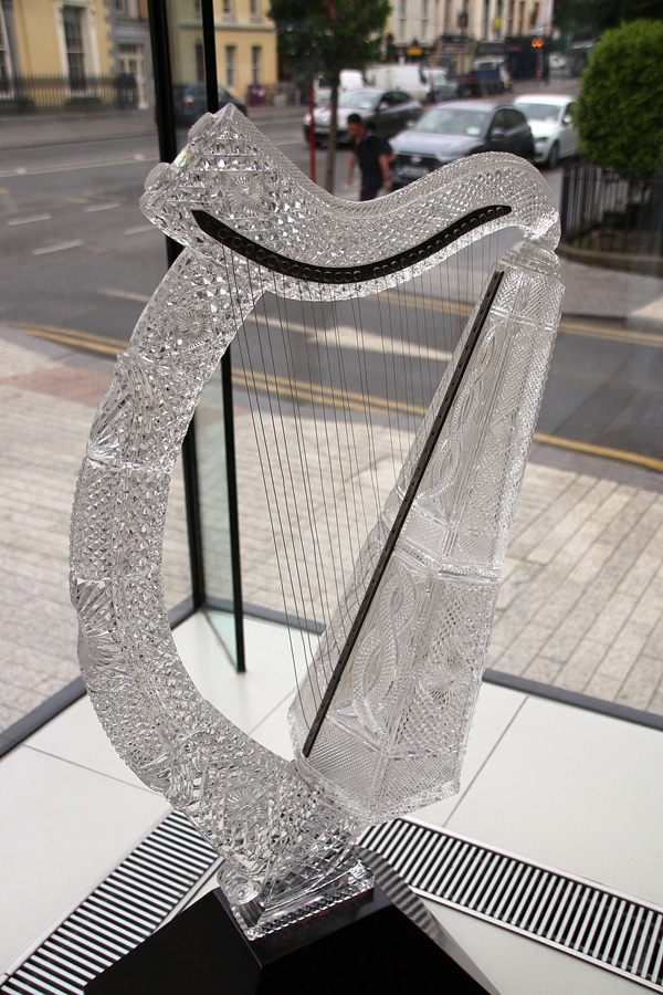 a harp made with crystal