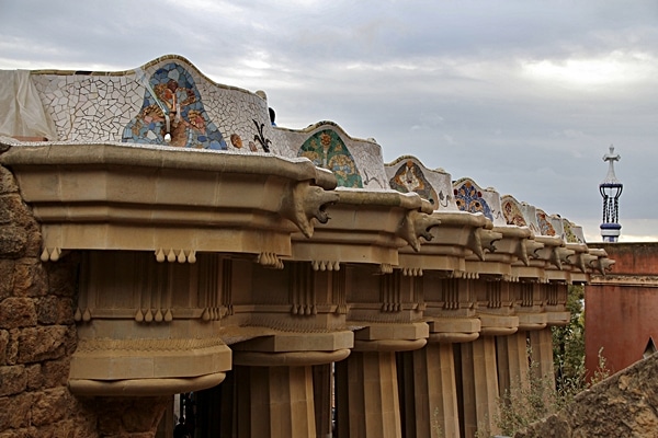 a closeup of the mosaic covered benches in Park Güell