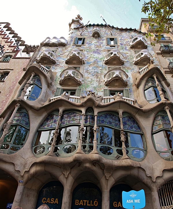 view looking up at Casa Batlló