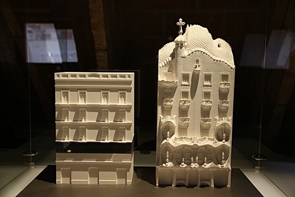 models of 2 buildings