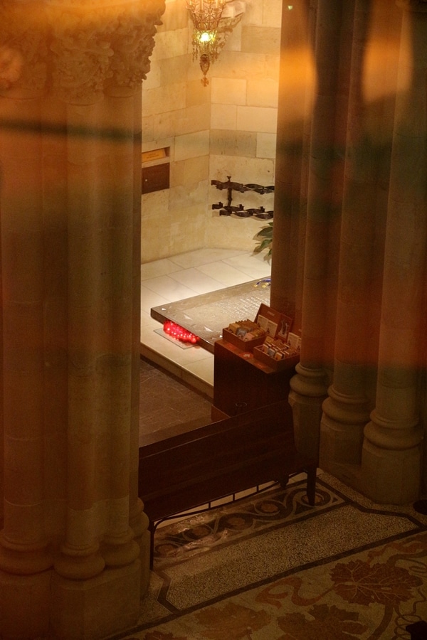 a crypt beneath Sagrada Familia