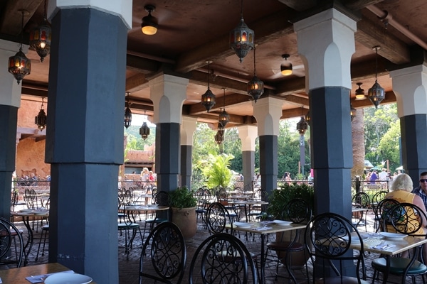 an outdoor dining room in a restaurant