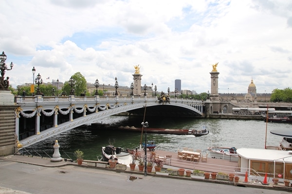 A bridge over a the River Seine