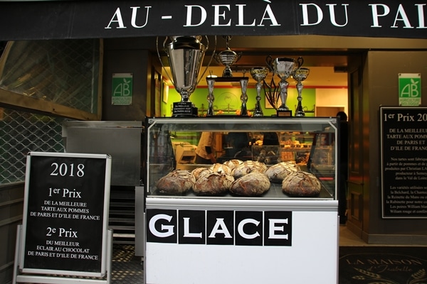 the exterior of a French bakery