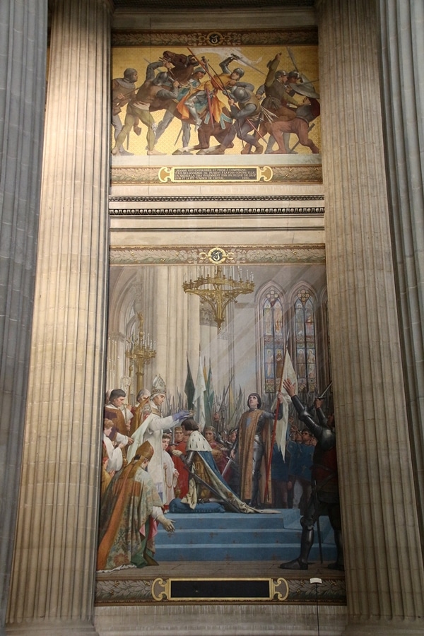 elaborate church paintings