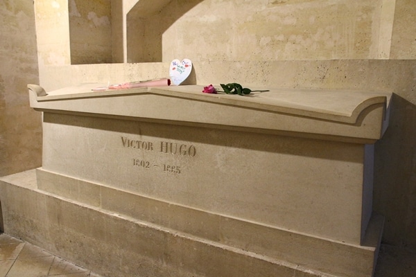 Victor Hugo\'s grave in a crypt