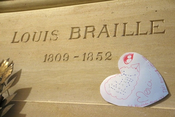 Louis Braille\'s grave in a crypt