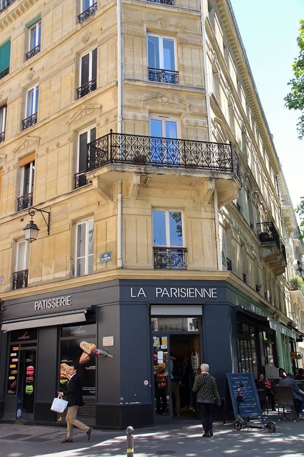 exterior of La Parisienne bakery