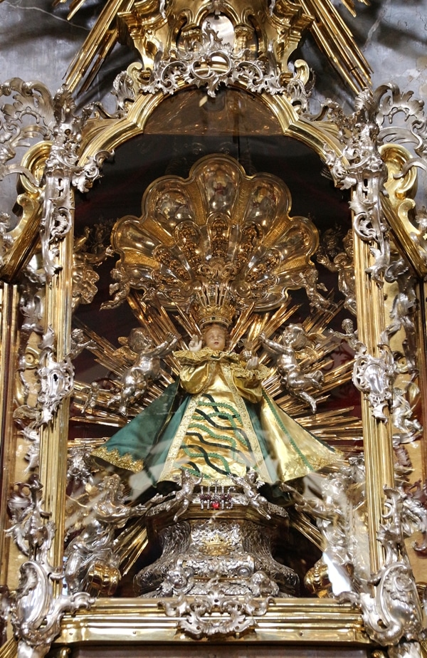closeup of the Infant Jesus of Prague statue