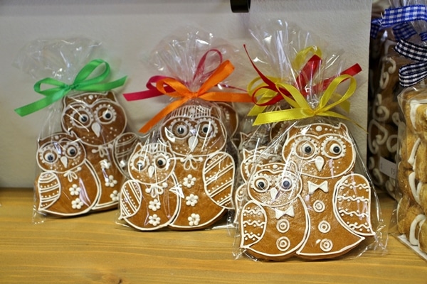 owl-shaped gingerbread cookies in cellophane wrappers