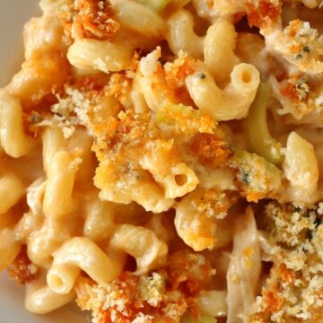 overhead view of Buffalo chicken mac and cheese on a square plate