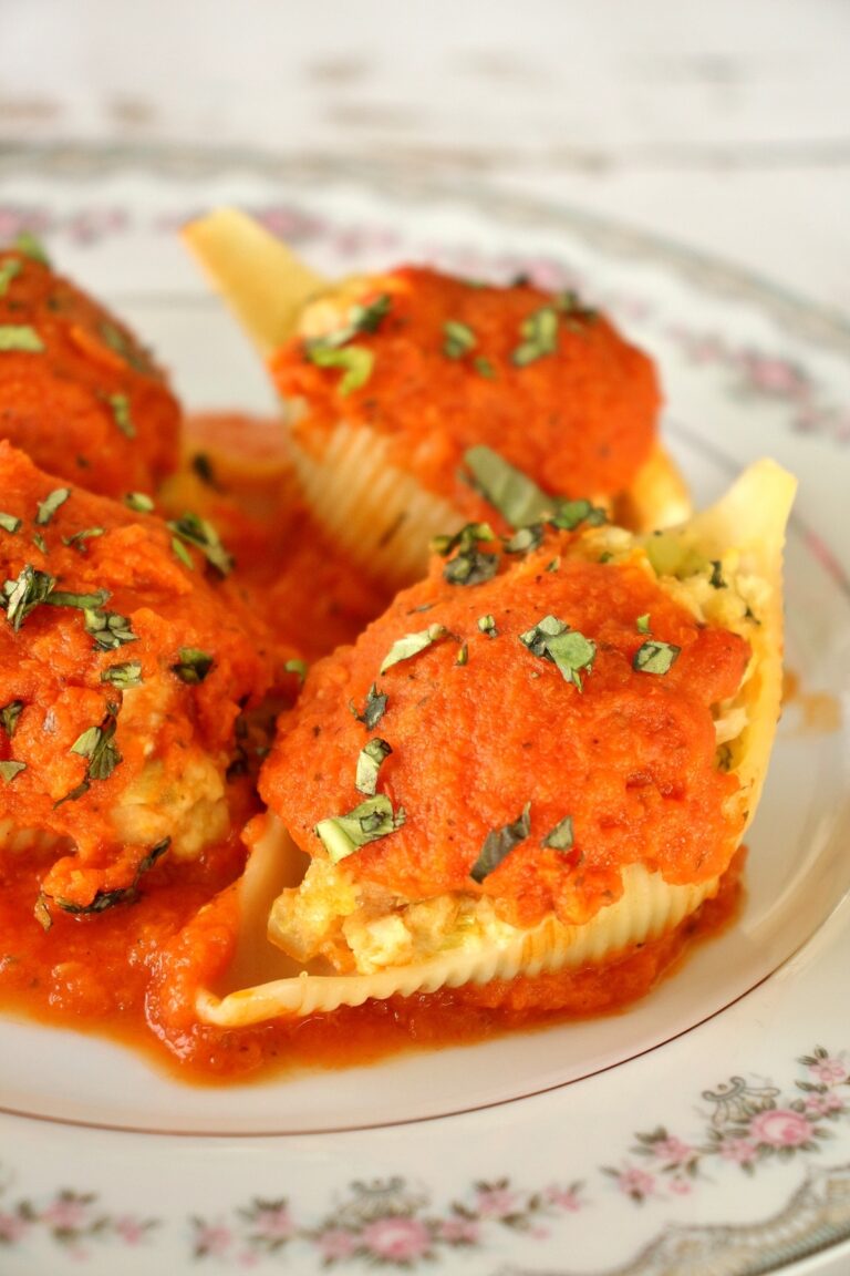 Crab Stuffed Shells with Orange-Scented Tomato Sauce - Mission Food