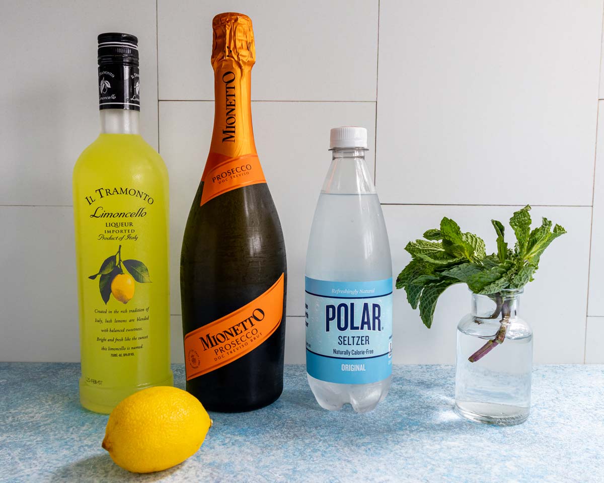 Ingredients for Limoncello Spritz.